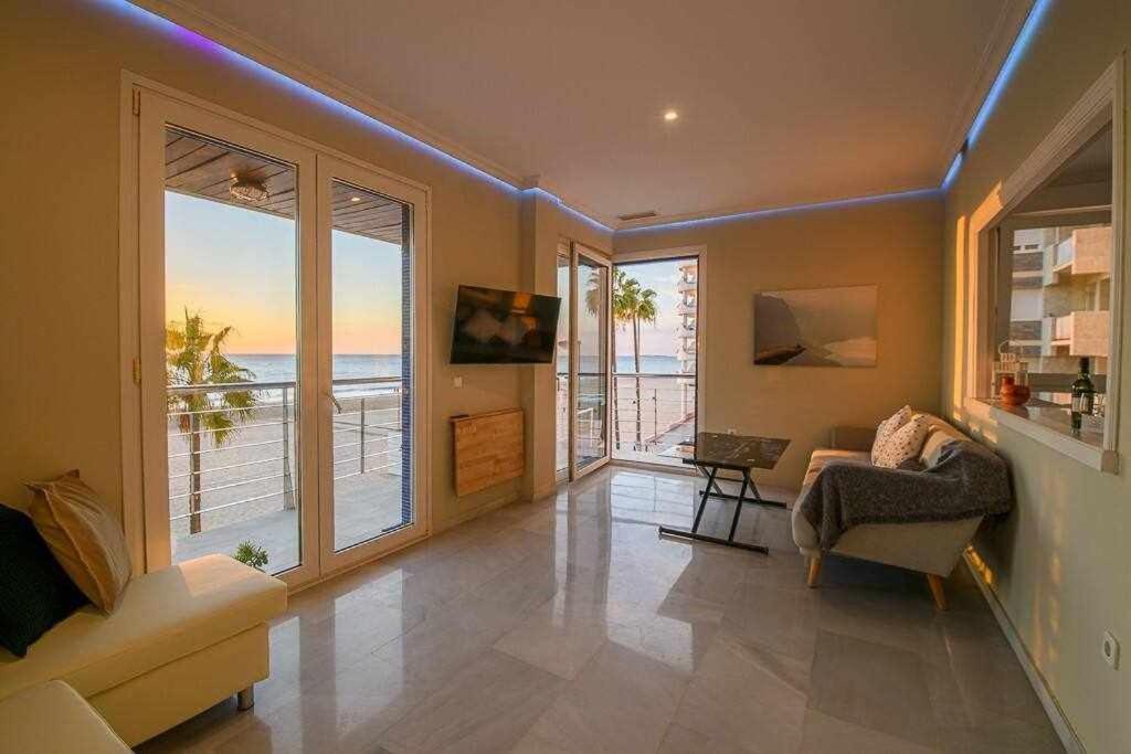 Preciado Apartamento Con Vistas Frontales Al Mar Кадис Экстерьер фото